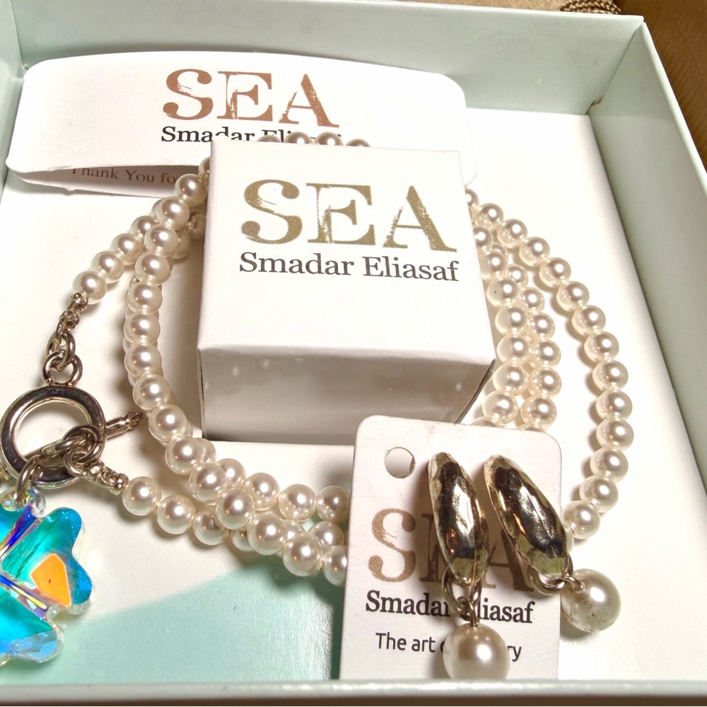 Pearl Necklace and Earring Set